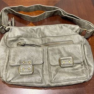 Stylish Gray Leather Bag
